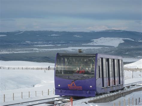 Skiing in Scotland - Where and how to Ski in Scotland