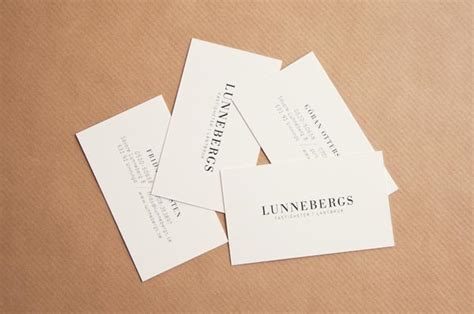 30 Best Examples of Real Estate Business Card Designs - Jayce-o-Yesta