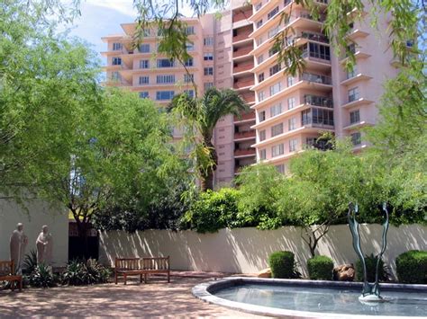 Phoenix Towers, 2201 North Central Avenue, Phoenix, Arizona