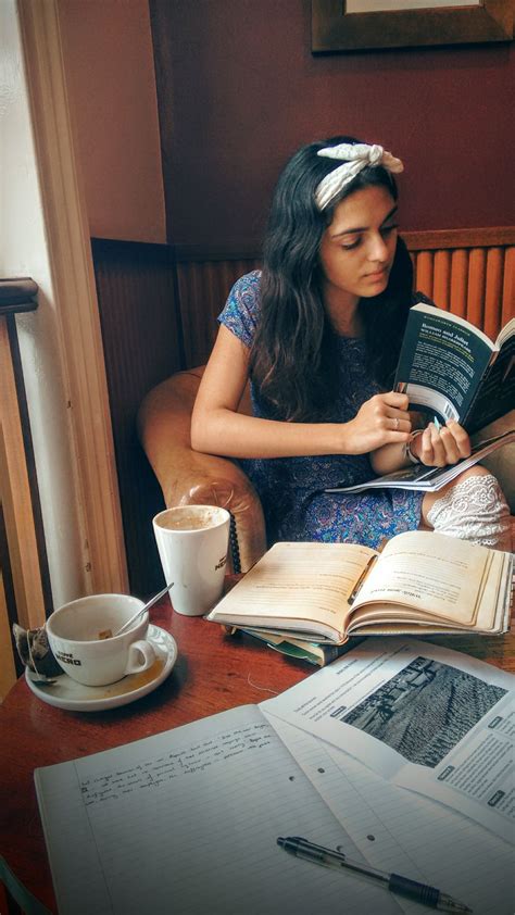 ☕️📖"LEGGERE E': CONOSCERE-CAPIRE-CRESCERE."WiccaLu"📖 | Woman reading, Books to read for women ...