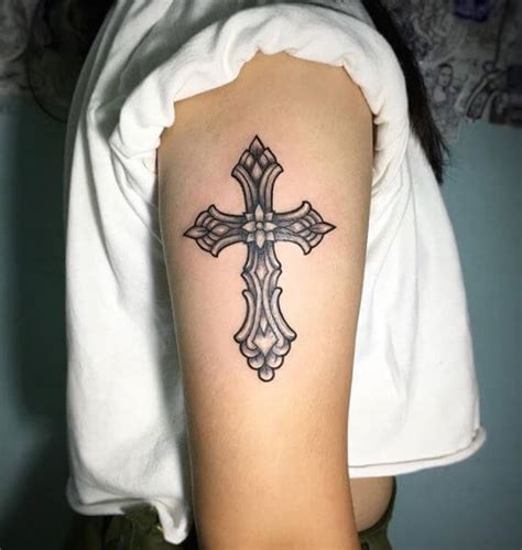 100+ Celtic Cross Tattoo Designs Pictures with Meanings (2024)