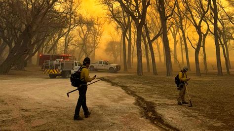 Smoke from Texas Panhandle wildfires affecting New Mexico air quality