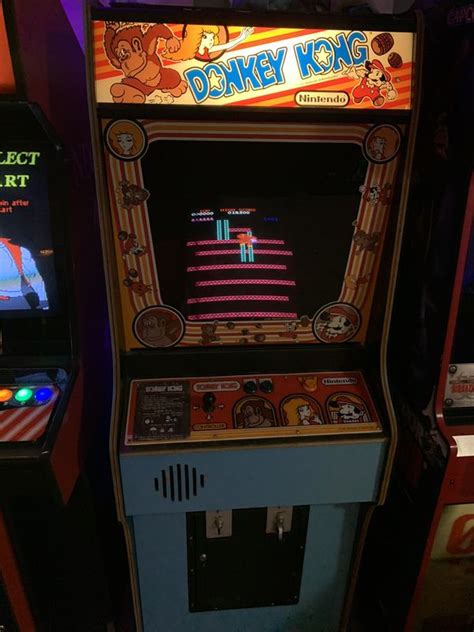 Original Dedicated Donkey Kong Arcade Cabinet for Sale in San Antonio, TX - OfferUp