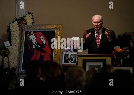 Televangelist Jimmy Swaggart speaks at the funeral service for his ...