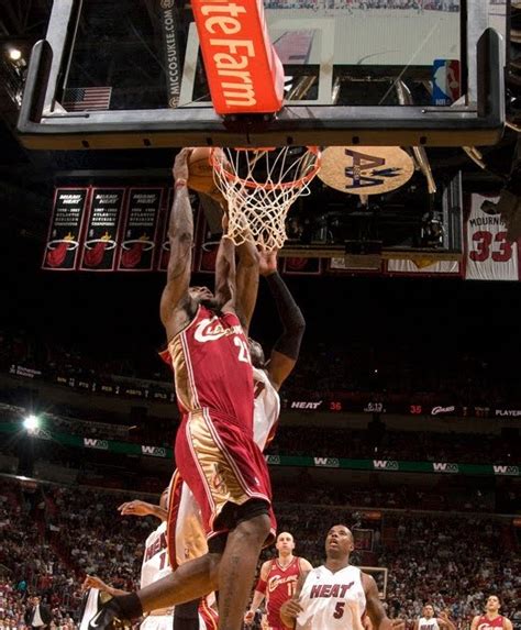 You Got Dunked On: 2009-2010 NBA Regular Season: Lebron James Dunks On Dwyane Wade