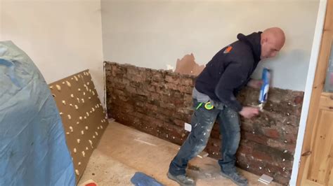 How to Dampproof a small wall like a boss - YouTube