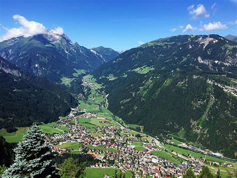 Mayrhofen & Zillertal - Landhaus Gredler