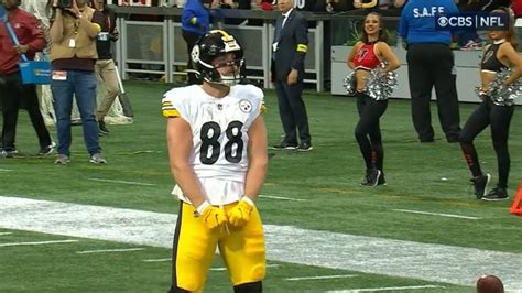 Pat Freiermuth Talks Steelers Draft At His First Youth Football Camp In ...