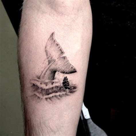 Doctor Woo Tattoo on Instagram: “Whale tail” | Whale tail, Tattoos ...