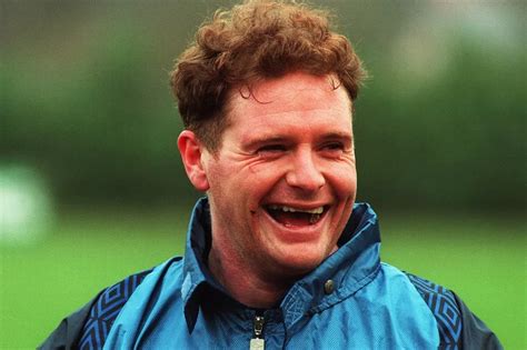 Paul Gascoigne - English walls