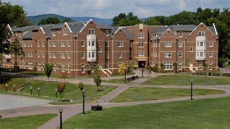 Roanoke College New Residence Hall - Branch Builds