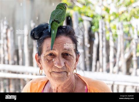 Cuban people lifestyle and culture Stock Photo - Alamy