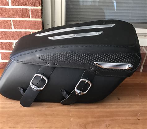 road king classic leather saddlebags 97-07 *** - Harley Davidson Forums