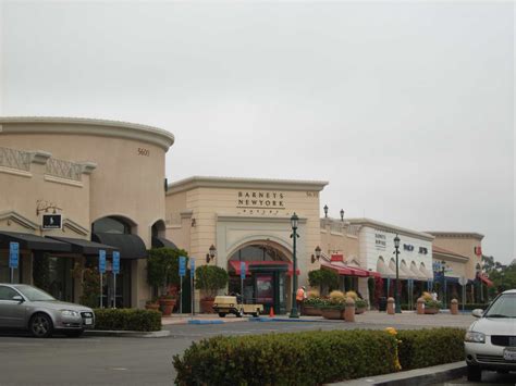 Shopping at the Carlsbad Premium Outlets Mall in Carlsbad | At Home In ...