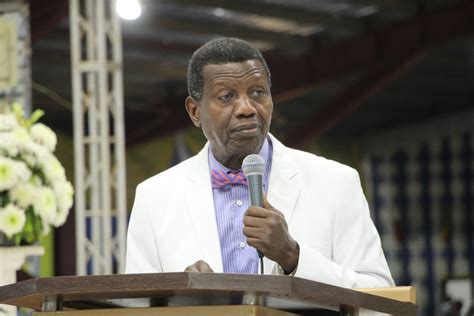 Pastor Enoch Adeboye Net Worth, Age, Height, Weight, Early Life, Career, Dating, Bio, Facts ...