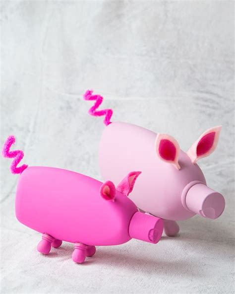 Pigs! Pigs! Pigs! - Piggies Made from Upcycled Plastic Bottles! | Sweet Paul Magazine | Plastic ...