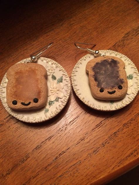 PB&J charms - oven bake clay | Baking clay, Clay projects, Arts and crafts