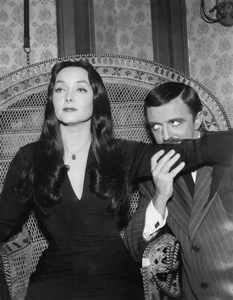 Addams Family Morticia And Gomez