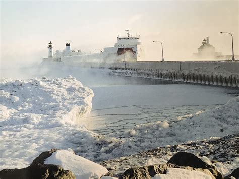 Duluth MN 1996 winter | Duluth mn, Duluth, Natural landmarks