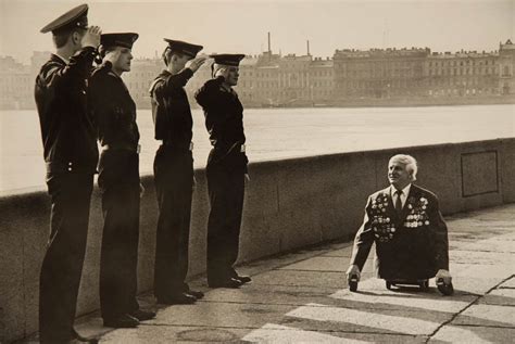 Russian students saluting a WWII veteran, 1989. : r/OldSchoolCool