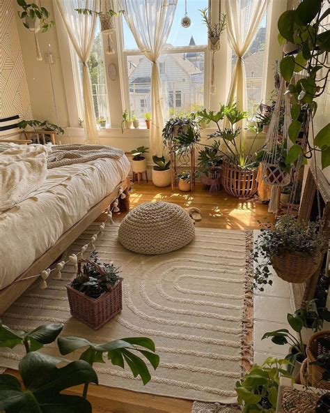 55+ Plant Decor Ideas For A Vibrant Home | Room makeover bedroom, Dream room inspiration, Room ...