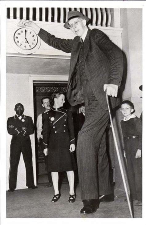 Acromegaly - Gigantism; The World's Tallest Human - HubPages