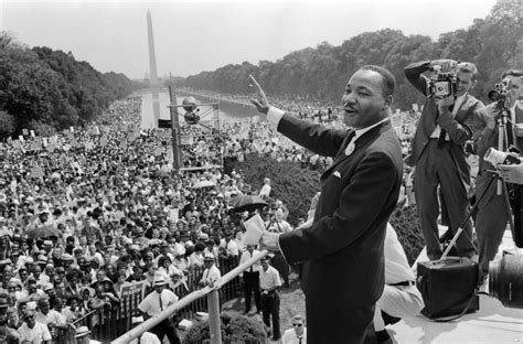 Martin Luther King, Jr. delivers “I Have a Dream” speech at the March ...