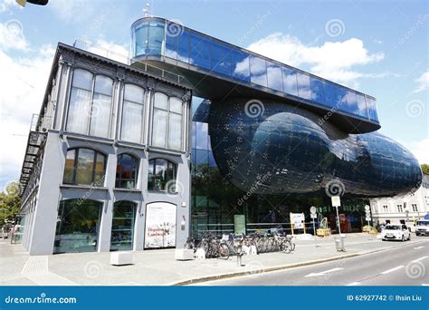 Kunsthaus Graz in Graz,Austria,2015 Editorial Photography - Image of kunsthaus, centre: 62927742