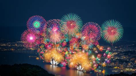 Biwako fireworks festival at Lake Biwa in summer, Otsu, Shiga, Japan ...