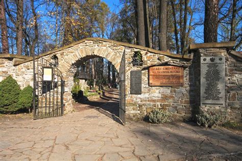 Cmentarz na Pęksowym Brzyzku w Zakopanem - zabytek - Zakopane ...