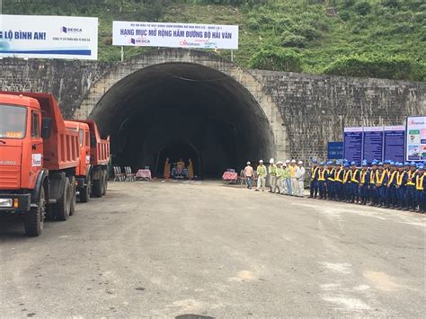 Construction of Hải Vân Tunnel 2 begins