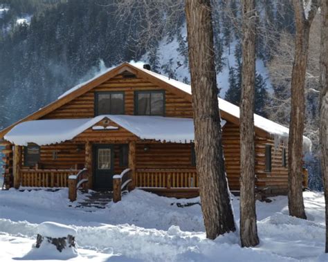 Mountain Cabin In Colorado - Off Grid Path