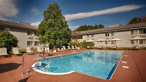 Best Western Plus Windjammer Inn South Burlington, VT - See Discounts