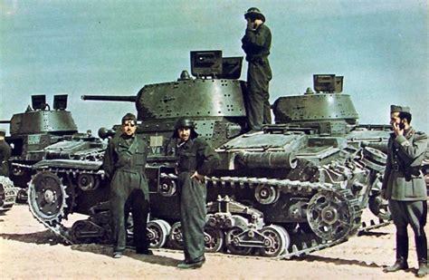 WW2 Italian Tanks info