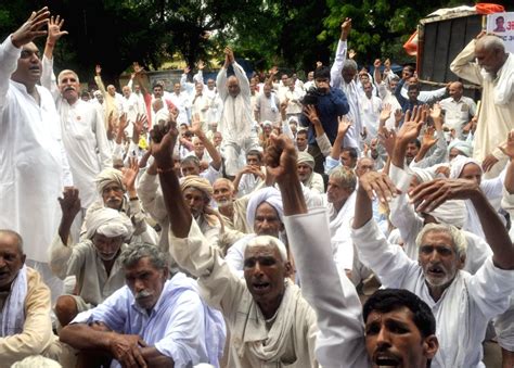 Activists from the Jat community during a demonstration for 'Jat ...