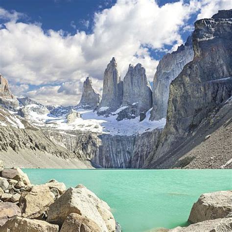 Las Torres Base Viewpoint - TorresDelPaine.com