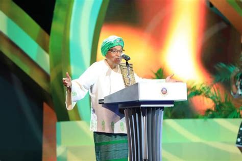 Africa’s First Female President Graces Future Africa Leaders Award ...