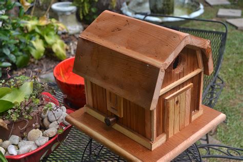 BEAUTIFUL Rustic Wood Barn Birdhouse - Etsy