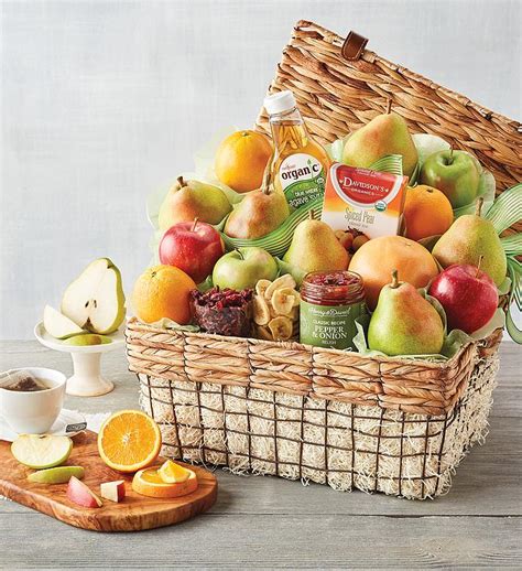 Deluxe Organic Fruit Gift Basket | Harry & David