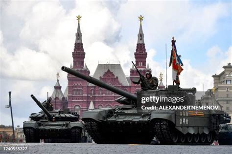 6,415 Tank Parade Stock Photos, High-Res Pictures, and Images - Getty ...