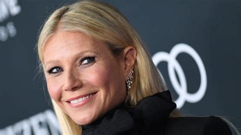 Gwyneth Paltrow celebrates 48 with birthday suit shot