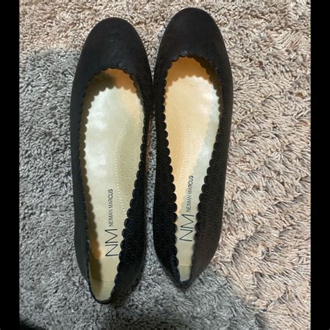 Neiman Marcus | Shoes | Neiman Marcus Size Black Flats | Poshmark