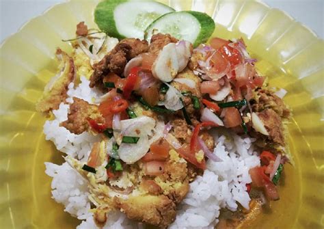 Resep Nasi ayam geprek sambal matah oleh Yoseffine Elizabeth - Cookpad