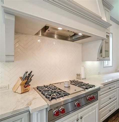 Kitchen Backsplash With Taj Mahal Quartzite | Besto Blog