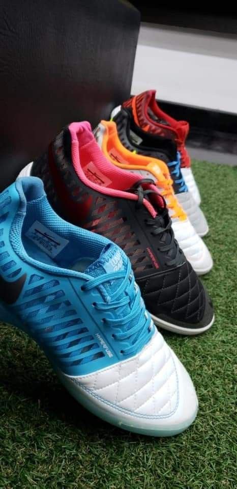 Futsal Shoes, Running Shoes, Sneakers, Fashion, Store, Sports, Runing ...