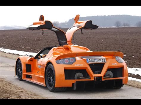 Gumpert Apollo Price in UAE, Images, Specs & Features