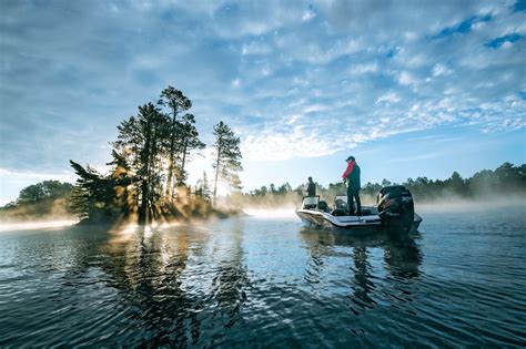 Ranger Premium Fishing Boats and Pontoons