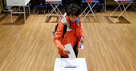 The South Korean Election, in Pictures - The New York Times