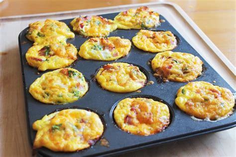 Easy Breakfast Casserole Muffins | Thriving Home