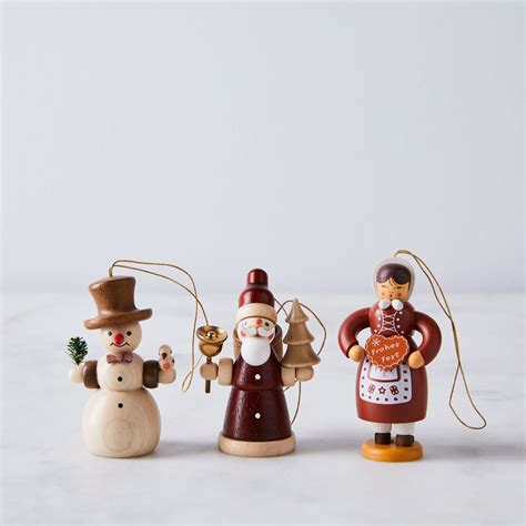 Handcrafted German Holiday Wooden Ornaments in 2021 | Wooden christmas ...